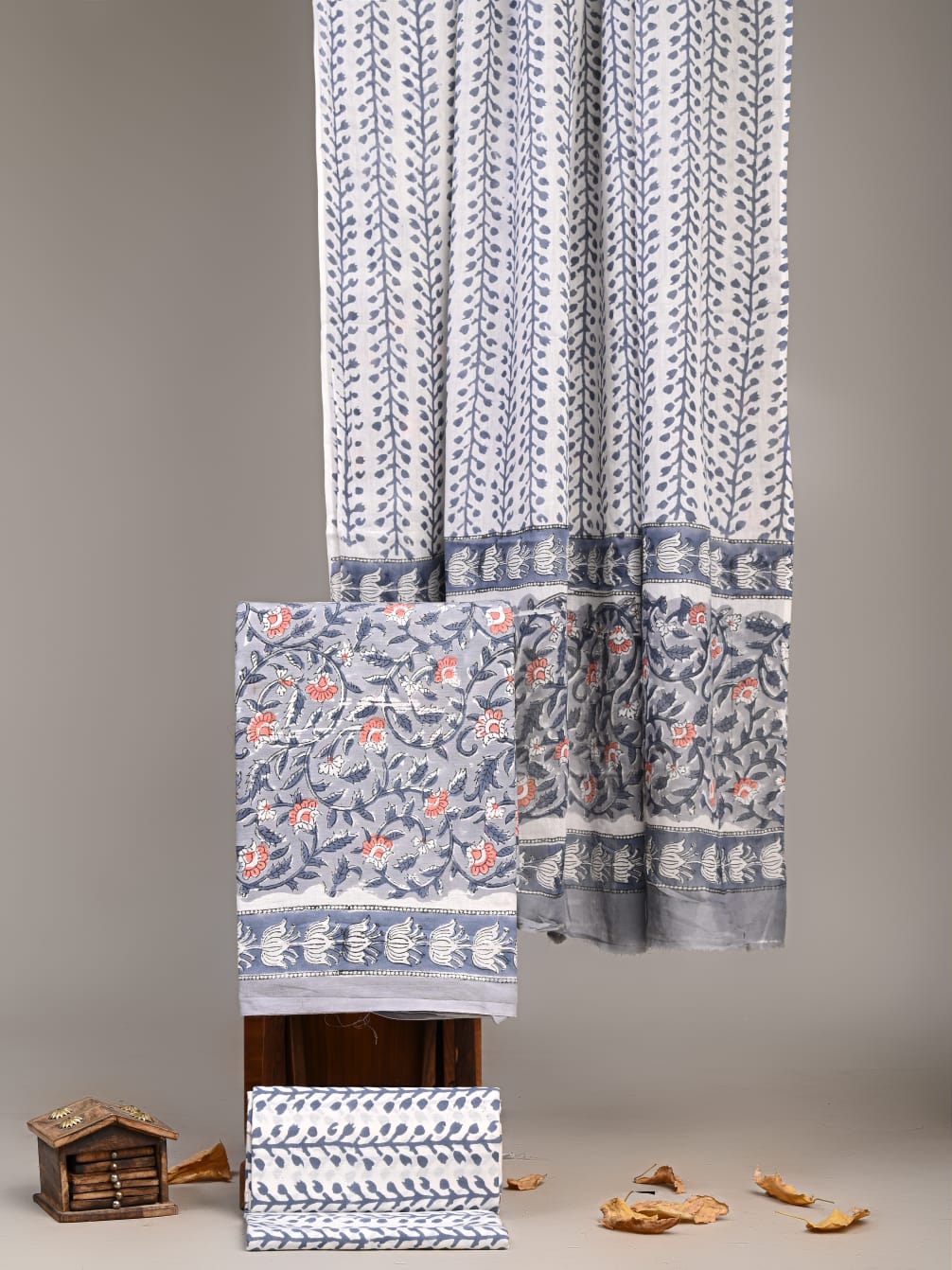 Traditional Sanganeri Printed Cotton Suit With Cotton Dupatta (BBMU06)